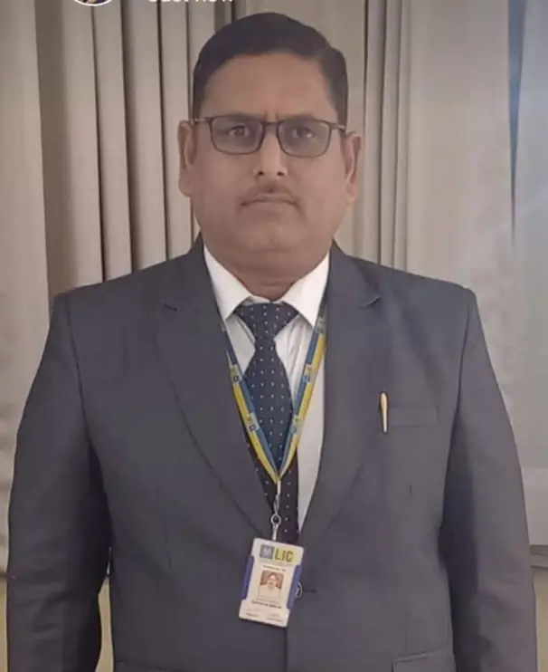 LIC Agent in Gurgaon 2 Bhawani Prashad CLIA Photo